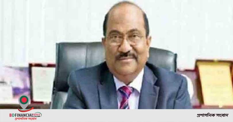 সাবেক ডেপুটি গভর্নর এস কে সুর ও তার স্ত্রীর ব্যাংক হিসাব স্থগিত করলো এনবিআর