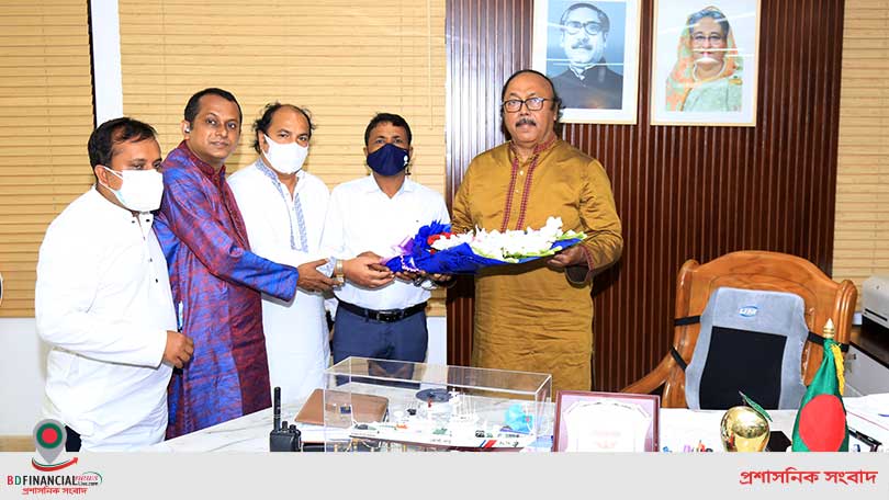 রাসিক মেয়র সাথে যুবলীগের কেন্দ্রীয় কমিটির নেতৃবৃন্দের সৌজন্য সাক্ষাৎ