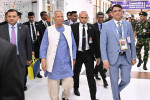 দেশে ফিরেছেন প্রধান উপদেষ্টা