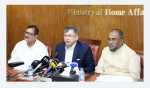 পর্যায়ক্রমে মাঠ থেকে সেনাবাহিনী তুলে নেওয়া হবে : স্বরাষ্ট্রমন্ত্রী