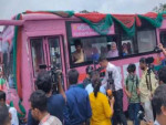 নারীদের নিরাপদ যাতায়াতে রাজধানীতে পিংক বাস সার্ভিস চালু
