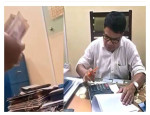 ক্যালকুলেটরে ‘ঘুষ’ হিসাব করা সেই কর্মকর্তা প্রত্যাহার